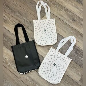 3x Lululemon reusable tote bags NEW